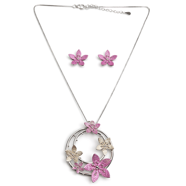 Pink Petal Wreath Necklace Set