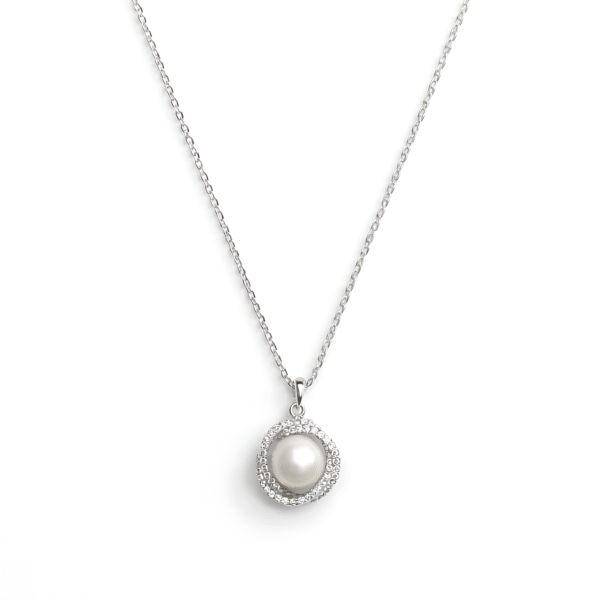 Pearl Circle Pendant Necklace
